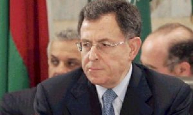 פואד סניורה. "להתמקד בסוגיות הפנים" [צילום: AP]