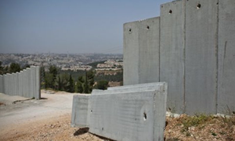 חיי החיילים עדיפים [צילום: פלאש 90]
