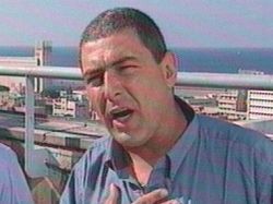 נתבע אישית. יו"ר ועד עובדי נמל חיפה, דוד פרץ
