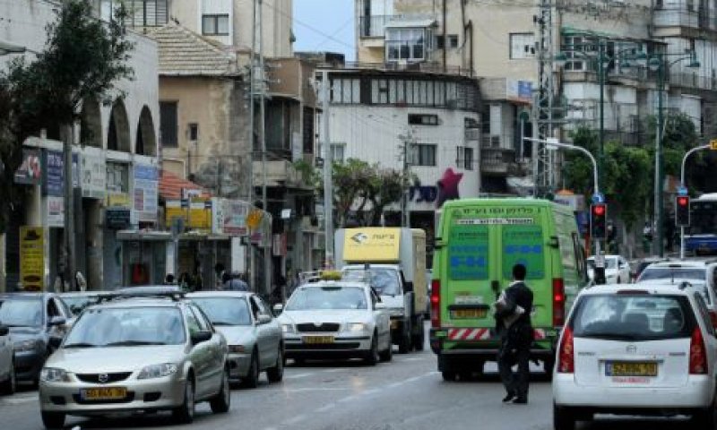 בני ברק. בקרוב מגדל משרדים בלב העיר [צילום: פלאש 90]