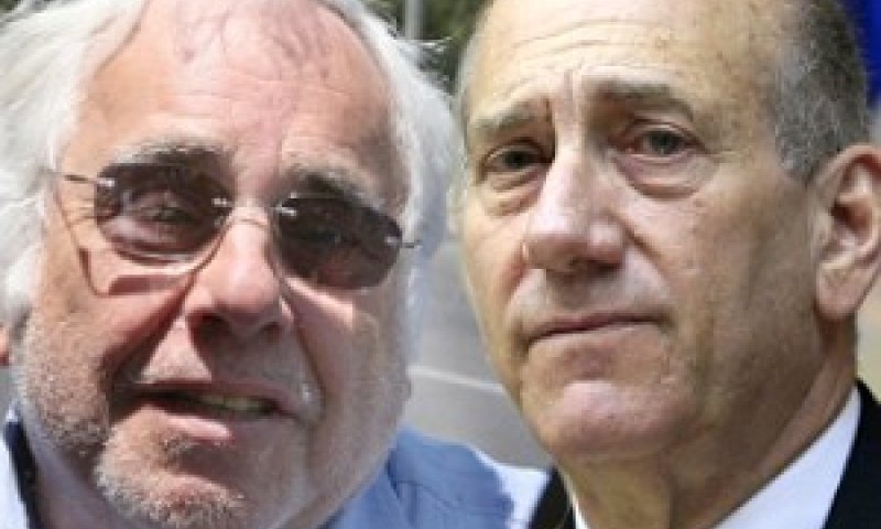 אולמרט, טלנסקי. המעטפות [צילום: פלאש 90]