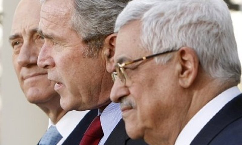 אולמרט בוש ואבו מאזן בבית הלבן [צילום: AP]