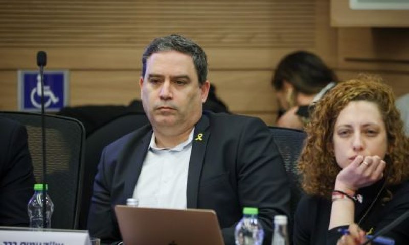 לא הגיוני הבדל של 30% בממוצע. בכר [צילום: נועם מושקוביץ/דוברות הכנסת]