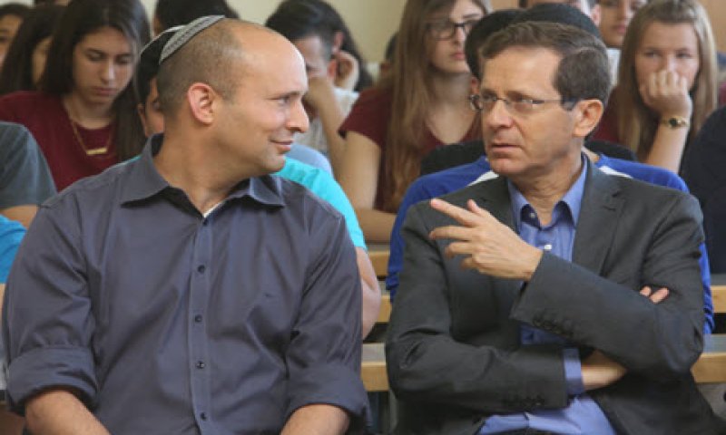 בנט והרצוג. "חזקים יחד" [צילום: ששון תירם]