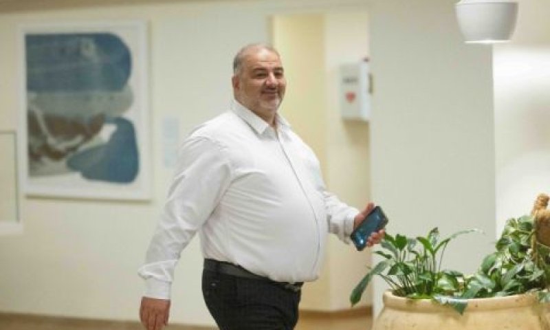 עבאס. סוף לטלטלה הפוליטית [צילום: יונתן זינדל/פלאש 90]
