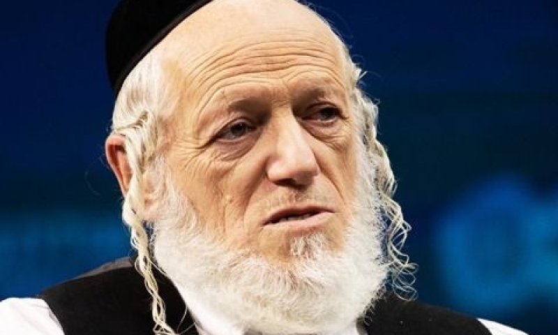 משי-זהב. במצב אנוש [צילום: יונתן זינדל/פלאש 90]