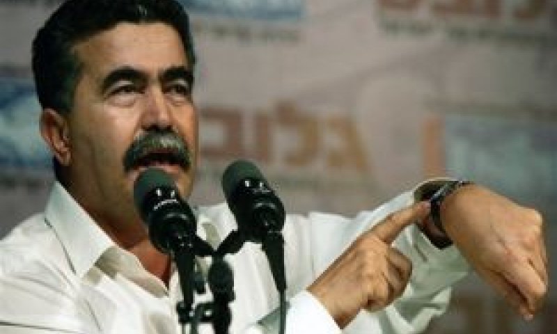 שר עם ביטחון [צילום: AP]