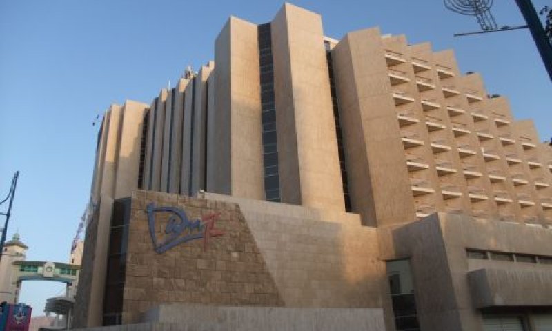 דן אילת. לדרוש שיעזוב