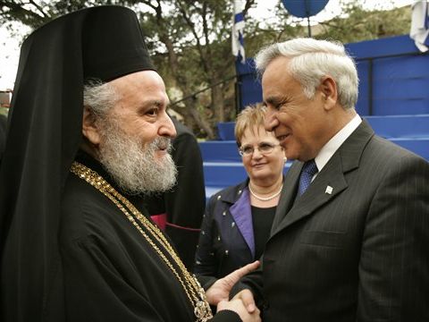 אירינאוס, לא מכרתי [AP]