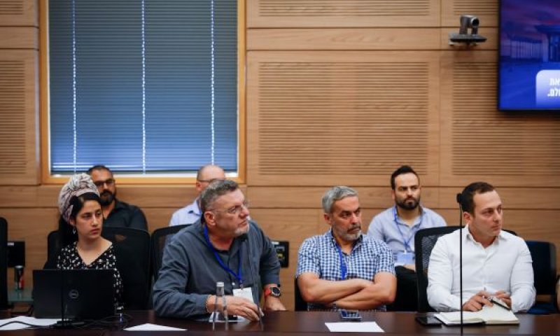 עשרות אלפי דרייברים בניגוד לחוק [צילום: נועם מושקוביץ/דוברות הכנסת]
