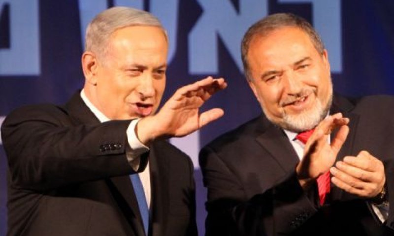 ליברמן. האם נתניהו יסכים ליוזמתו [צילום: פלאש 90]