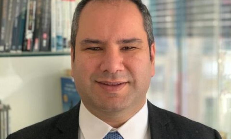 הרוש. דוקטורט בנושא הקלון