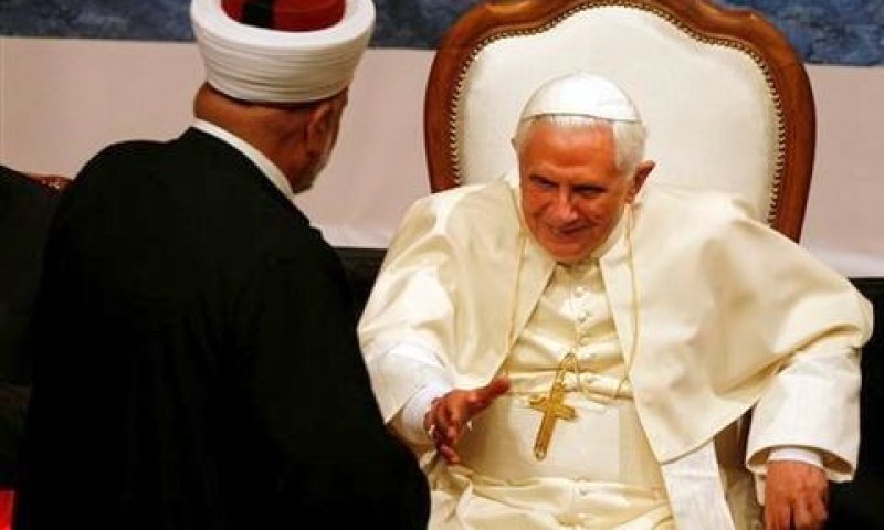 התקרית בעיצומה [צילום: AP]