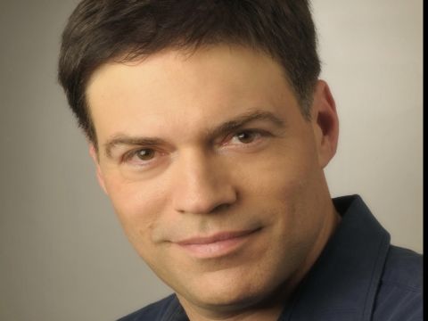 אלי ראכלין. עבר לצד השני של המצלמה [צילום: יוסי צבקר]