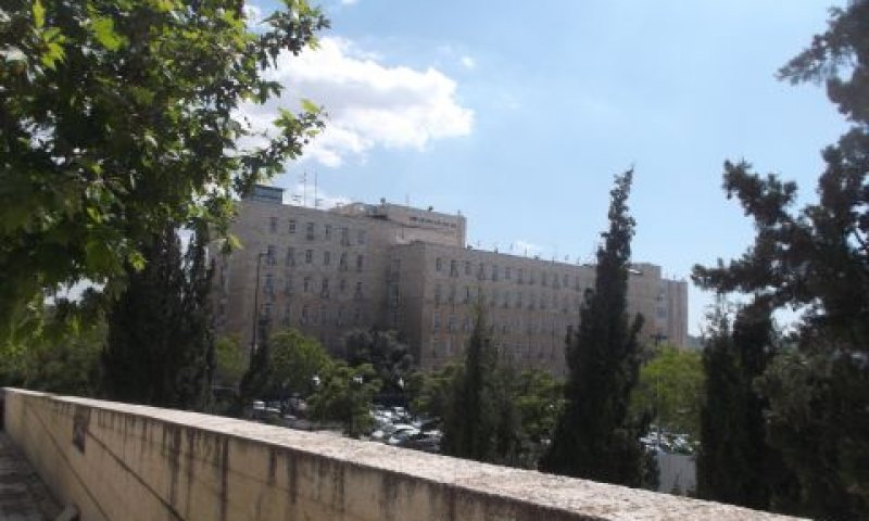 משרד ראש הממשלה. "מכרז תפור"