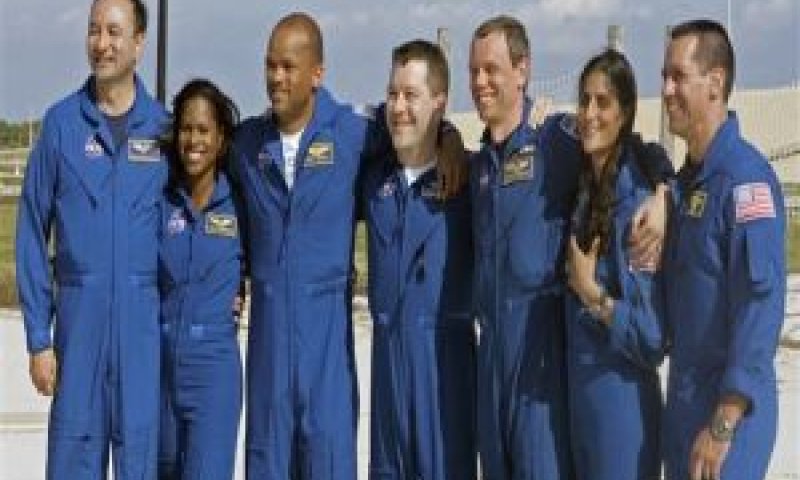 צוות המעבורת 'דיסקברי' [צילום: AP]