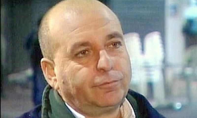 בוקי נאה. קרבן תקיפה