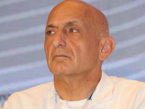 רובי בכר. המגשר [צילום: ליאב פלד]