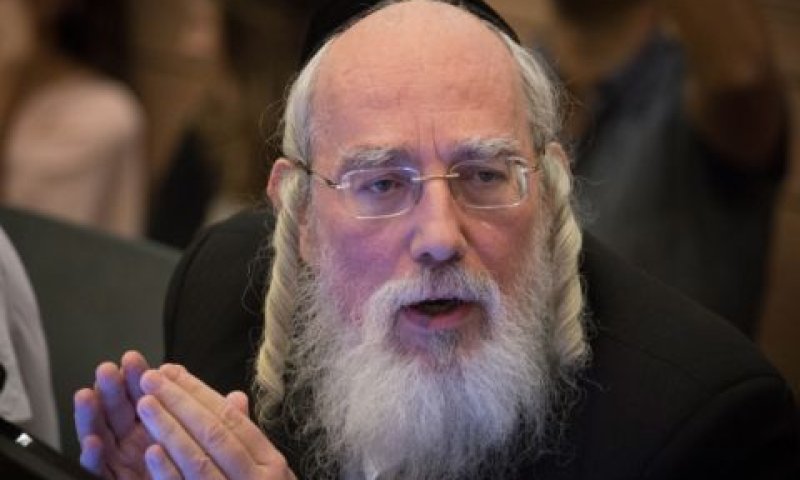 אייכלר. הרפורמים מכשירים בריכה לטבילה [צילום: הדס פרוש/פלאש 90]