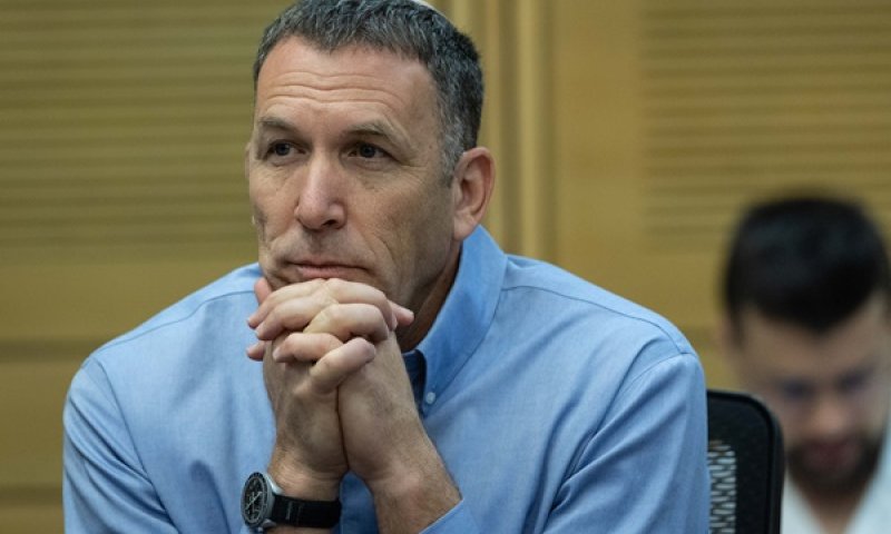 הודיע לגנץ על החלטתו והצטרף לאיזנקוט שפרש אתמול [צילום: חיים גולדברג, פלאש 90]