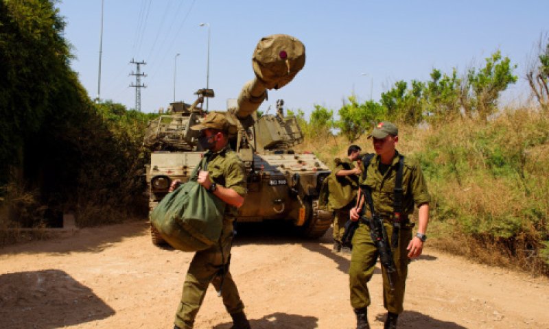 טנק ישראלי על הגבול [צילום ארכיון: באסל עווידאת/פלאש 90]