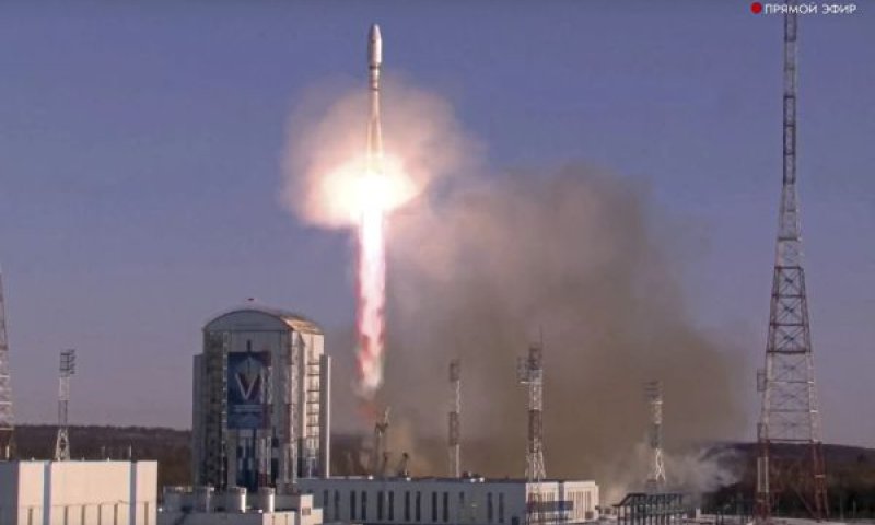 רוסיה משגרת לווינים של אירן [צילום: Roscosmos/AP]