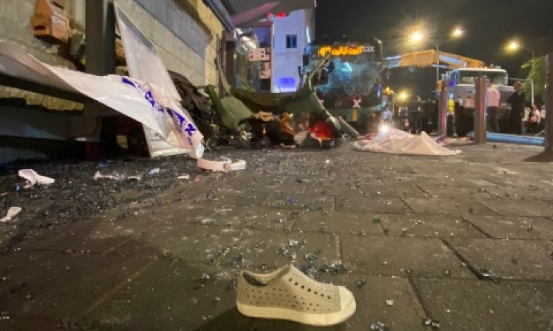 זירת התאונה, הערב בירושלים [צילום: משטרת ישראל]