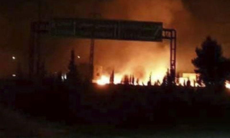 אזור התקיפה בקיסווה, מדרום לדמשק [צילום: SANA באמצעות AP]