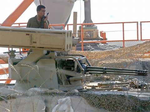 חייל ישראלי בגבול הצפון [AP]