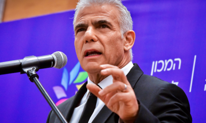 לפיד. "הצלחנו תמיד לתאם עמדות עם גנץ" [צילום: אבשלום ששוני, פלאש 90]