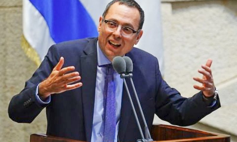 האוזר. הצעה אחרונה [צילום: עדינה ולמן/דוברות הכנסת]