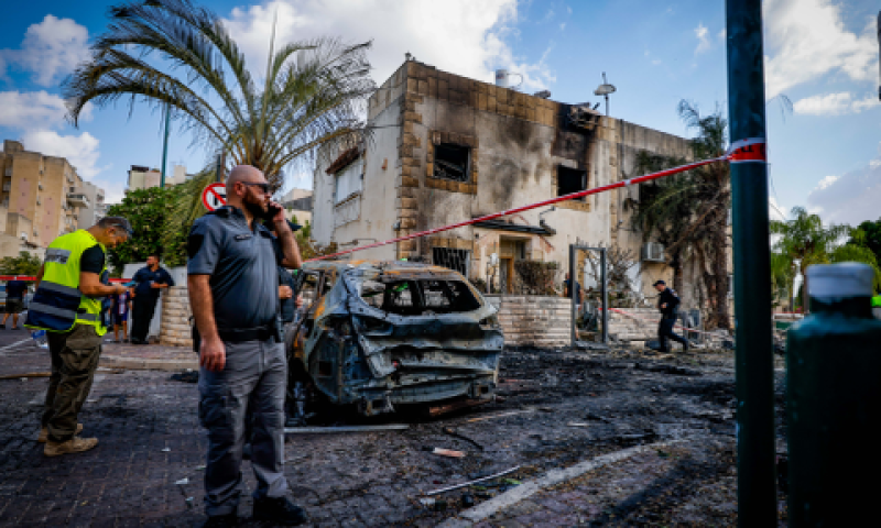 זירת הנפילה בקריית ביאליק [צילום: חיים גולדברג/פלאש 90]