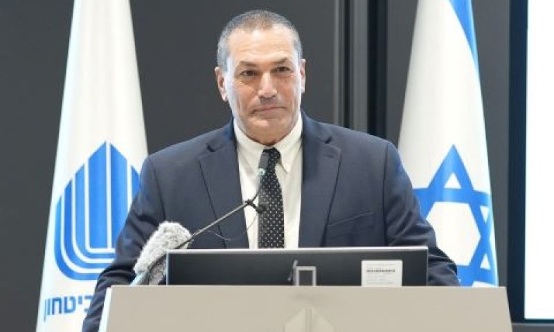 אייל זמיר [צילום: אריאל חרמוני, משרד הביטחון]
