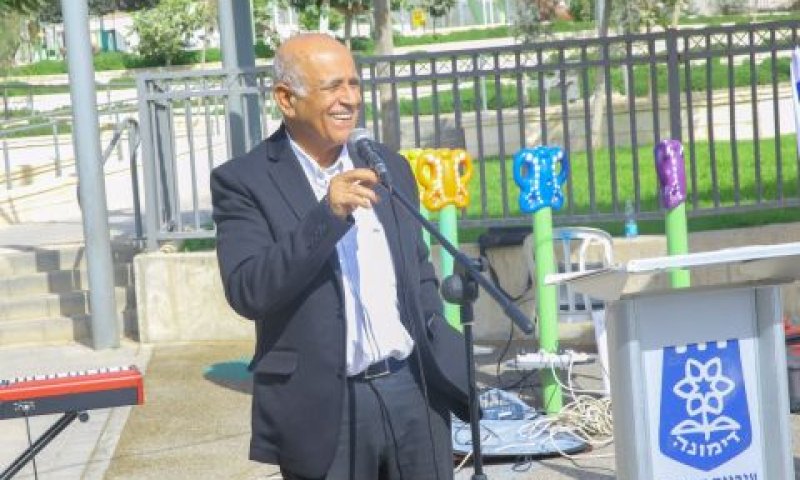 קהלני חנך רחוב ע"ש בדימונה [צילום: מקסים אמזלג ושמעון אביטן, מרכז תקשורת דימונה]
