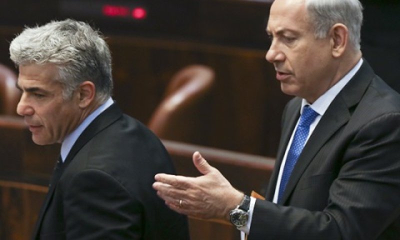 נתניהו ולפיד. הבנק ללא מנהיג [צילום: פלאש 90]