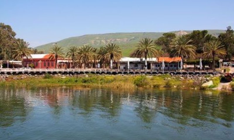 עין גב. דורש שוויוניות