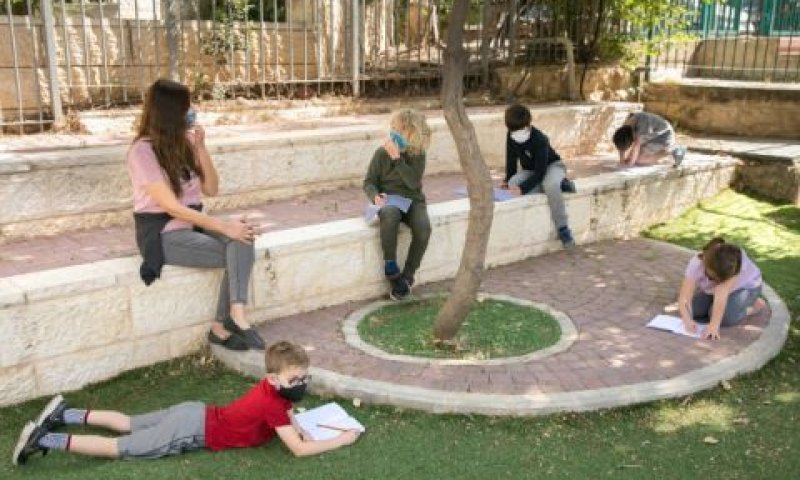 אסור להשתמש במתקני שעשועים [צילום: אוליביה פיטוסי/פלאש 90]