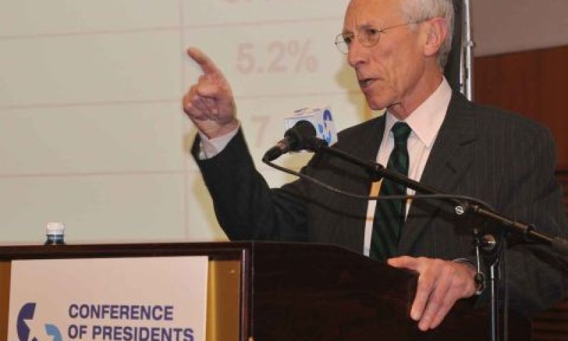 פישר בנאומו בוועידת הנשיאים, היום [צילום: אבי חיון]
