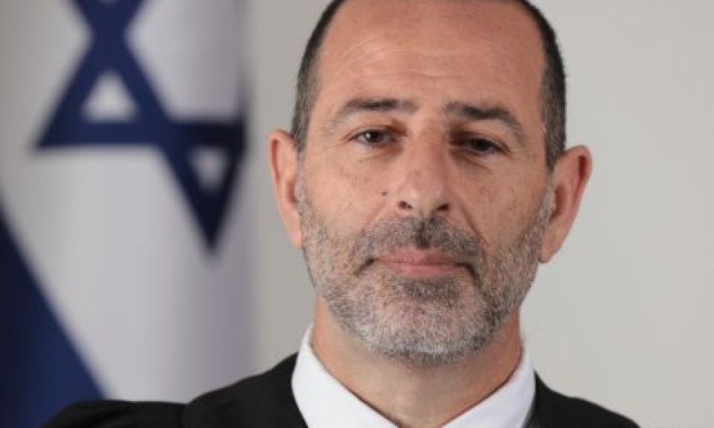יצחק. רוב ההתבטאויות - גידופים ולא לשון הרע