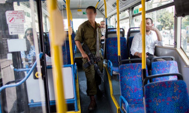 [צילום: יונתן סינדל/פלאש 90]