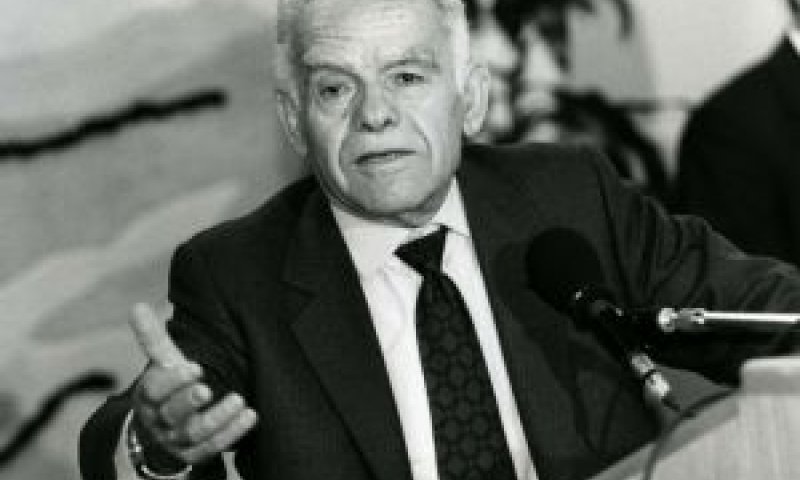 שמיר. גם חולדאי יכבד [צילום: פלאש 90]