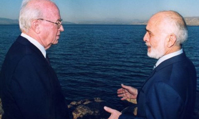 הניצנים הראשונים לשלום [צילום: Esaias BAITEL, אימג'בנק/מראות אימג']