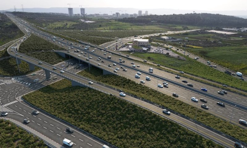 קטע כביש באורך 22 קילומטר הכולל שלושה מחלפים [הדמיה: ארקאפקט]