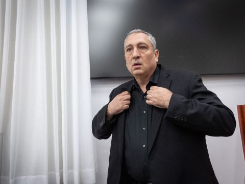 חפץ. שלוש בדיקות רפואיות [יונתן זינדל, פלאש 90]
