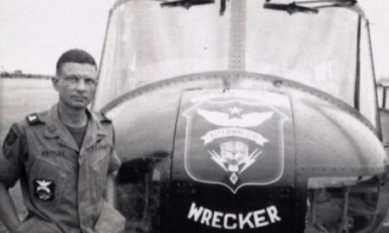 לוטננט-קולונל צ'ארלס קֶטֶלס [צילום: US Army]