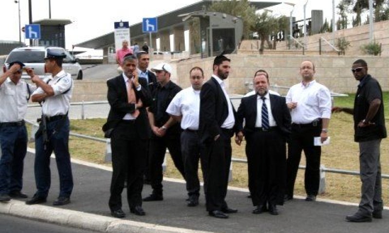 [צילום: יצחק אלהרר, סקופ 80]