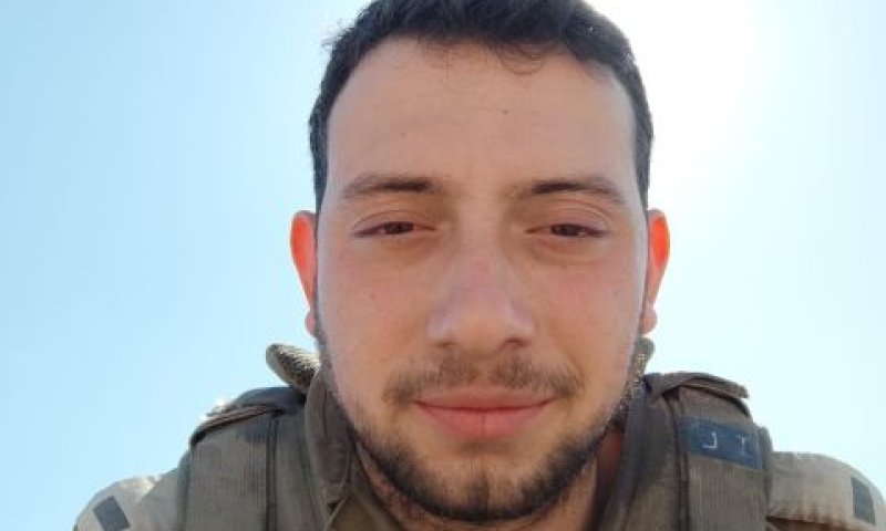 לוגסי. הועלה בדרגה לאחר מותו