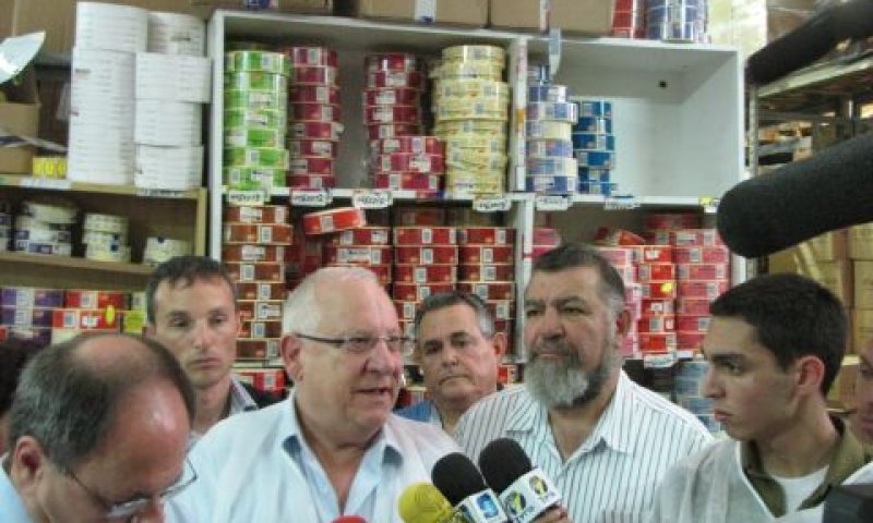 ריבלין במהלך הסיור, היום [צילום: יוסי דגן, מוא"ז שומרון]