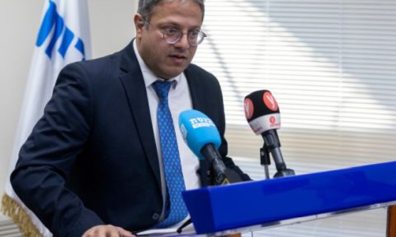 בן-גביר. שורת מחטפים [צילום: אוליביה פיטוסי/פלאש 90]