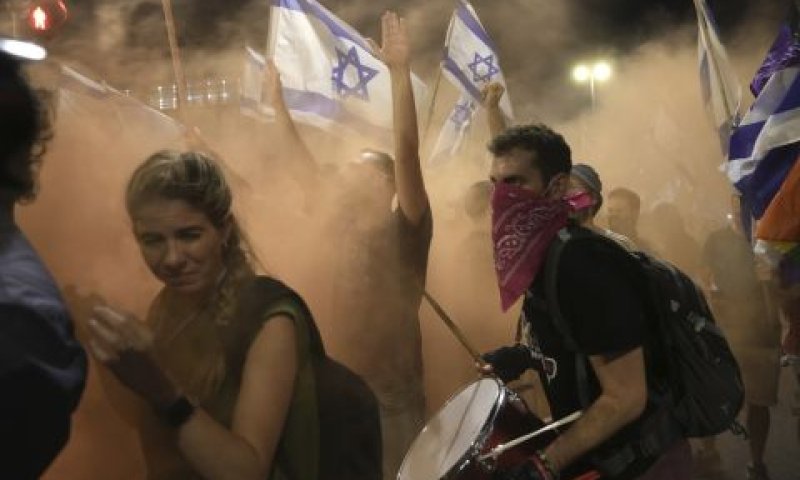 מפגינים בירושלים [צילום: מוחמד עילין/AP]